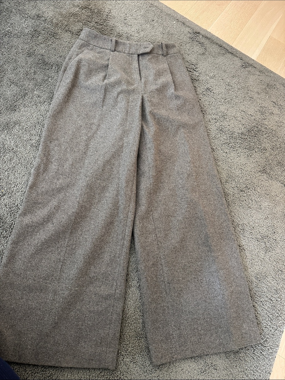 Wide-Leg High-Rise Gray Tailored Trousers